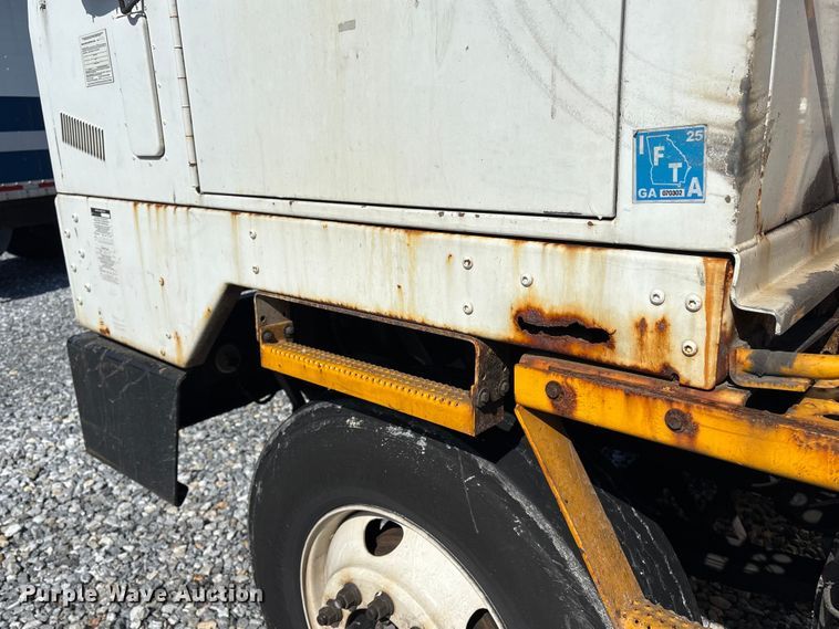 image for item YA2509 2006 Kalmar Ottawa yard truck