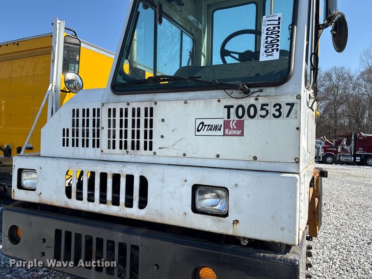 image for item YA2509 2006 Kalmar Ottawa yard truck