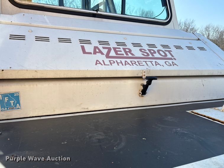 image for item YA2509 2006 Kalmar Ottawa yard truck