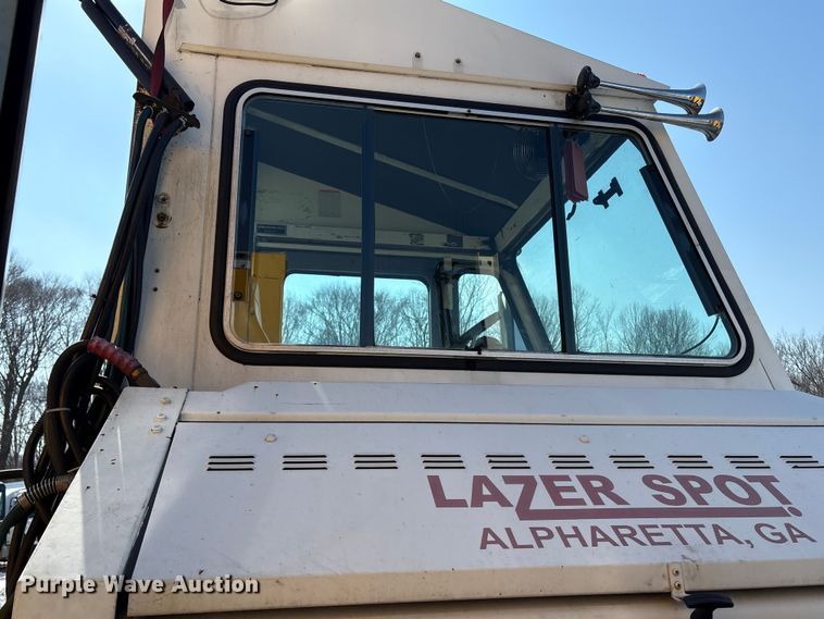 image for item YA2509 2006 Kalmar Ottawa yard truck