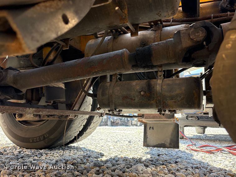 image for item YA2509 2006 Kalmar Ottawa yard truck