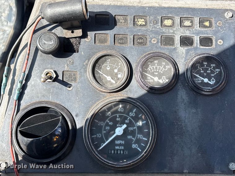 image for item YA2509 2006 Kalmar Ottawa yard truck