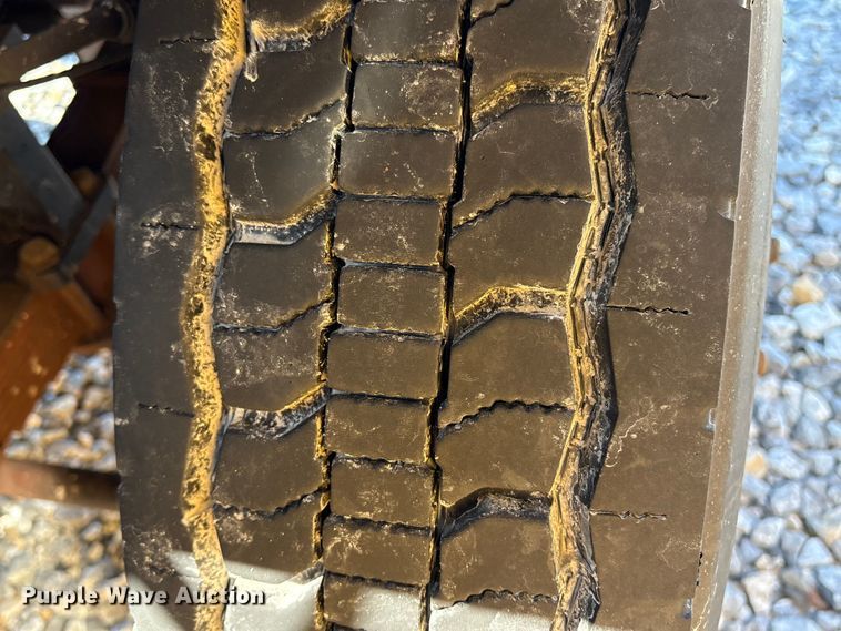 image for item YA2509 2006 Kalmar Ottawa yard truck