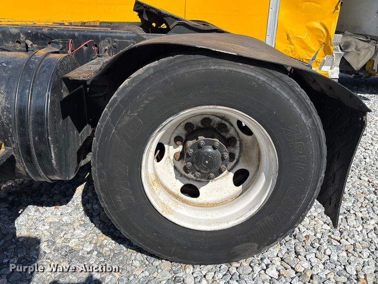 image for item YA2509 2006 Kalmar Ottawa yard truck