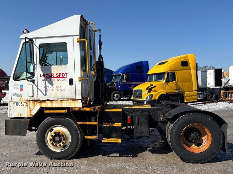 image for item YA2510 2004 Kalmar Ottawa yard truck
