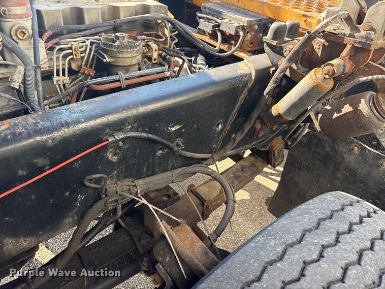 image for item YA2523 2001 Kalmar Ottawa yard truck