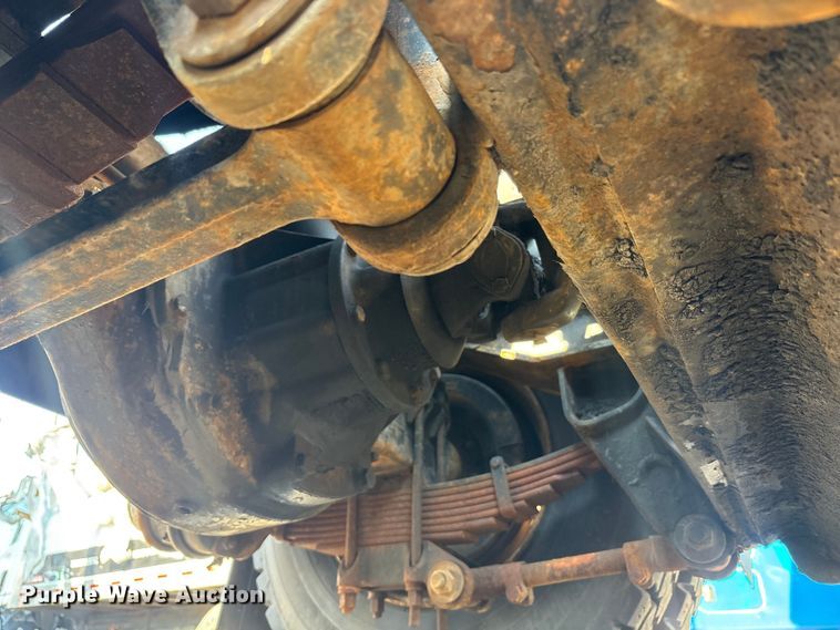 image for item YA2523 2001 Kalmar Ottawa yard truck