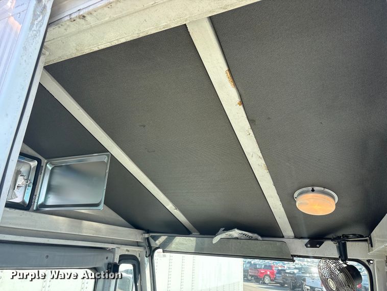 image for item YA2523 2001 Kalmar Ottawa yard truck