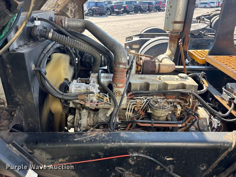 image for item YA2523 2001 Kalmar Ottawa yard truck