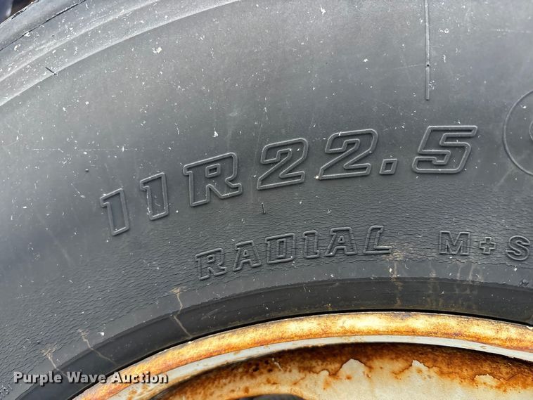 image for item YA2523 2001 Kalmar Ottawa yard truck