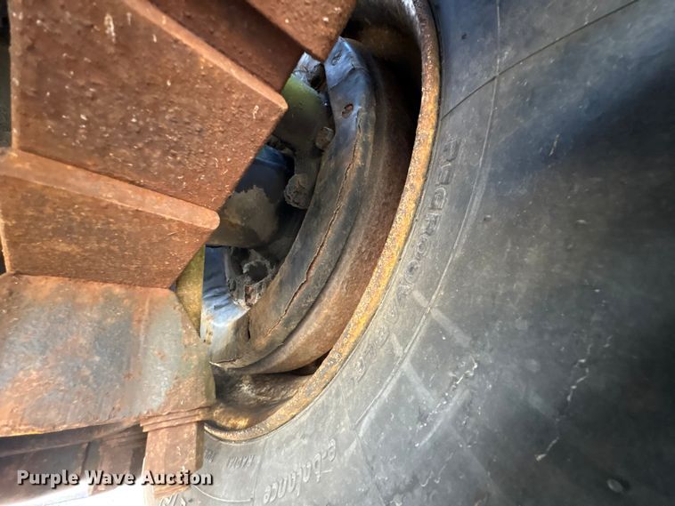 image for item YA2523 2001 Kalmar Ottawa yard truck