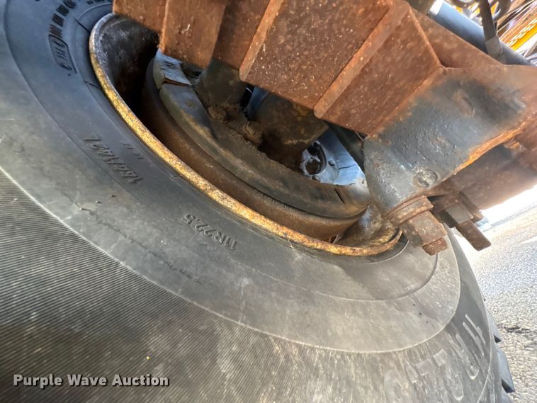 image for item YA2523 2001 Kalmar Ottawa yard truck