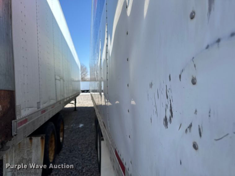 image for item YA2532 2016 Utility refrigerated van trailer