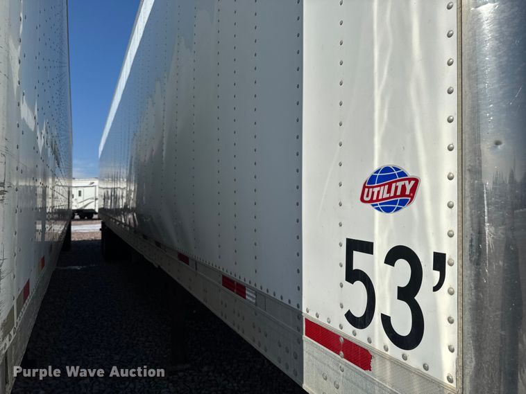 image for item YA2532 2016 Utility refrigerated van trailer