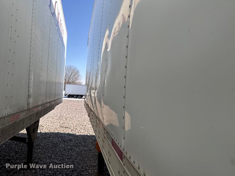 image for item YA2532 2016 Utility refrigerated van trailer