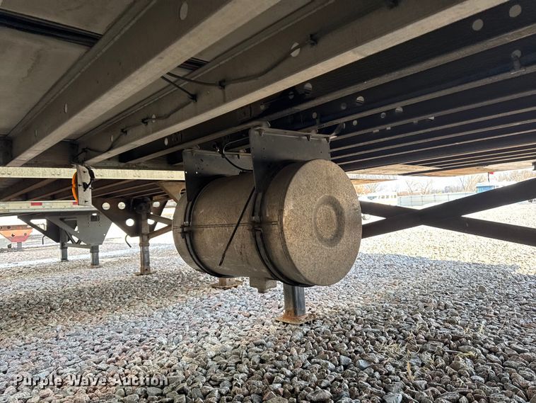 image for item YA2532 2016 Utility refrigerated van trailer