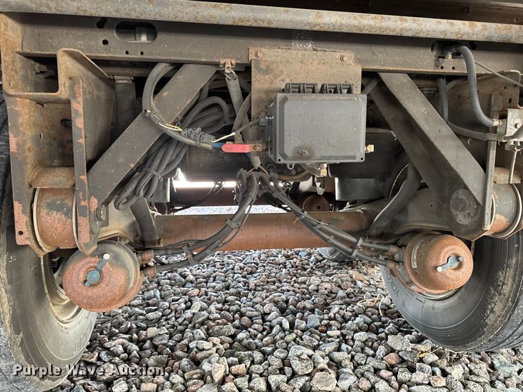 image for item YA2532 2016 Utility refrigerated van trailer