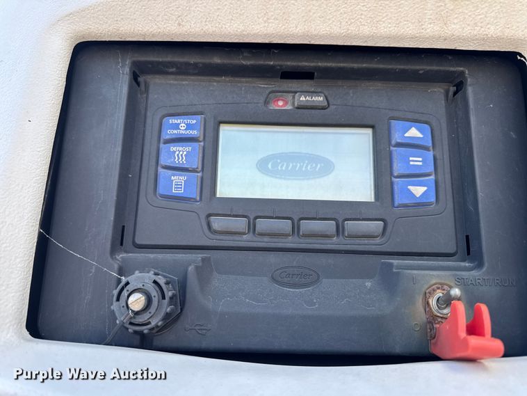 image for item YA2532 2016 Utility refrigerated van trailer