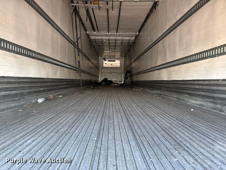 image for item YA2532 2016 Utility refrigerated van trailer
