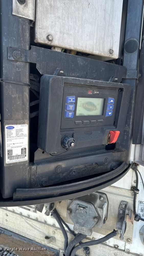 image for item YA2532 2016 Utility refrigerated van trailer