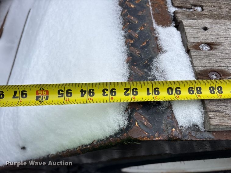 image for item YA2560 2013 X-l Specialized XL 80 MDE extendable lowboy equipment trailer