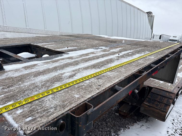 image for item YA2560 2013 X-l Specialized XL 80 MDE extendable lowboy equipment trailer