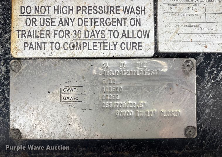 image for item YA2560 2013 X-l Specialized XL 80 MDE extendable lowboy equipment trailer