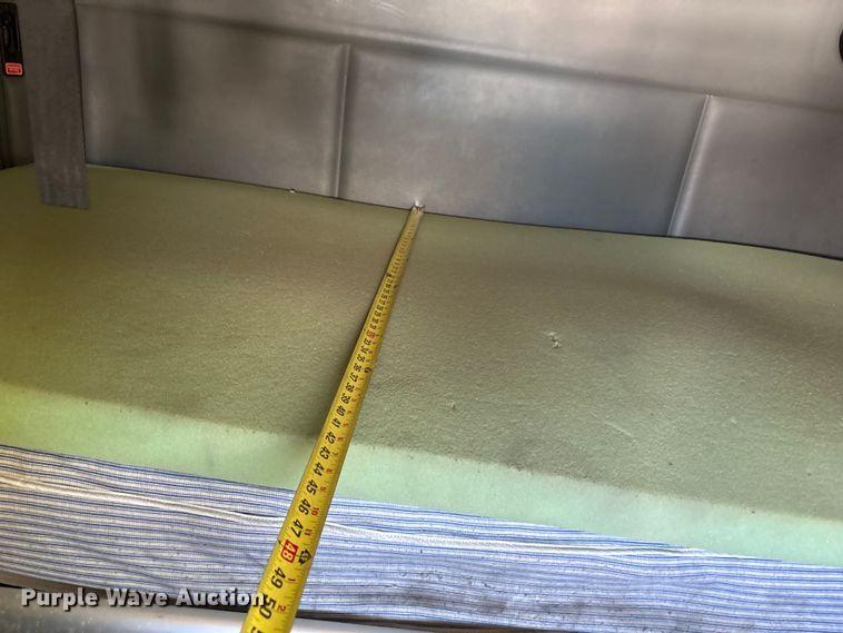 image for item YA6127 2015 Kenworth T680 semi truck