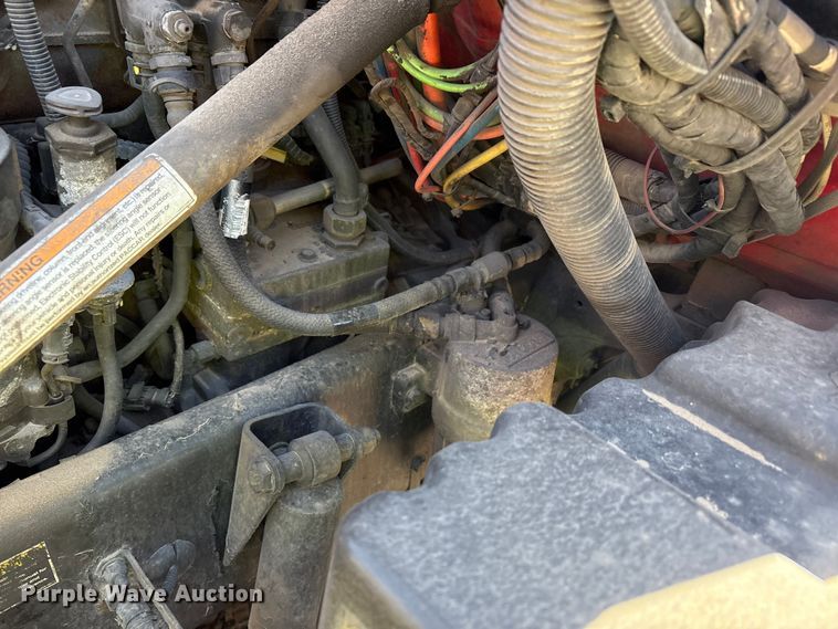 image for item YA6127 2015 Kenworth T680 semi truck