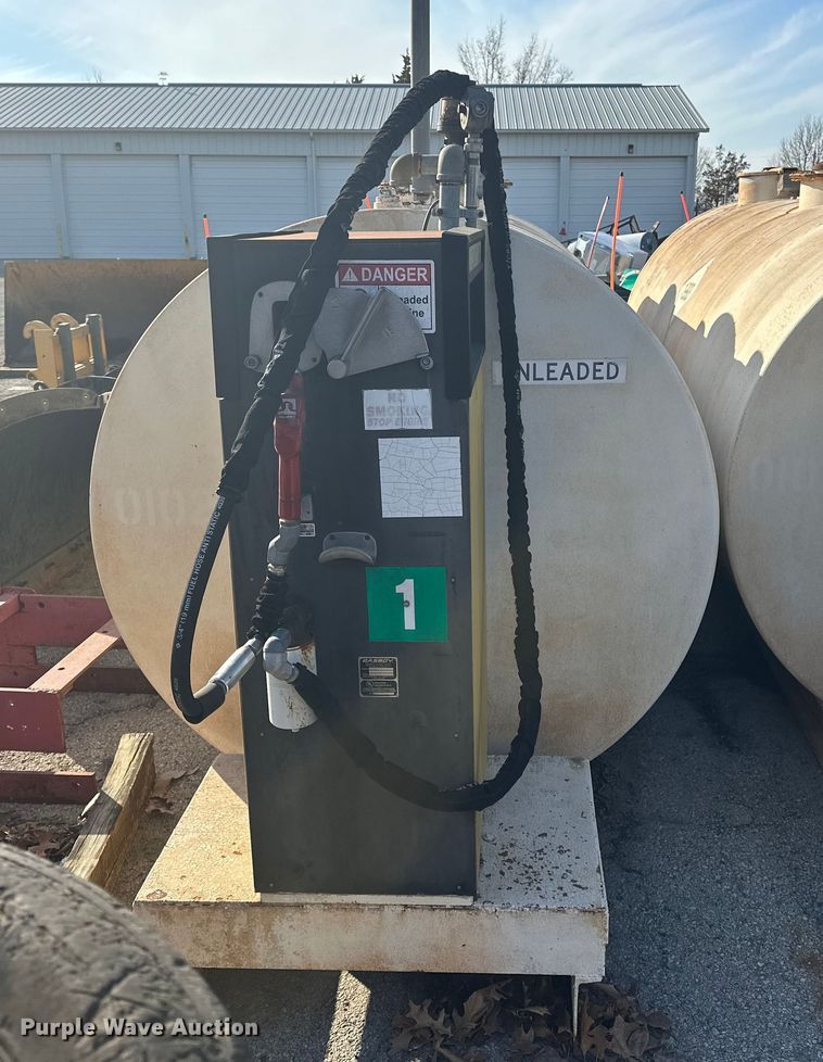 image for item DV0780 Fuel tank