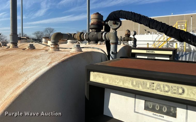 image for item DV0780 Fuel tank