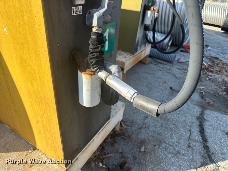 image for item DV0780 Fuel tank