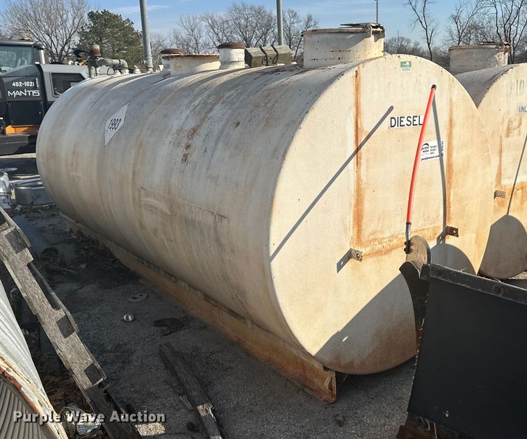 image for item DV0781 Fuel tank