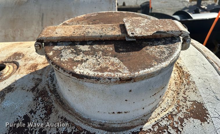 image for item DV0781 Fuel tank