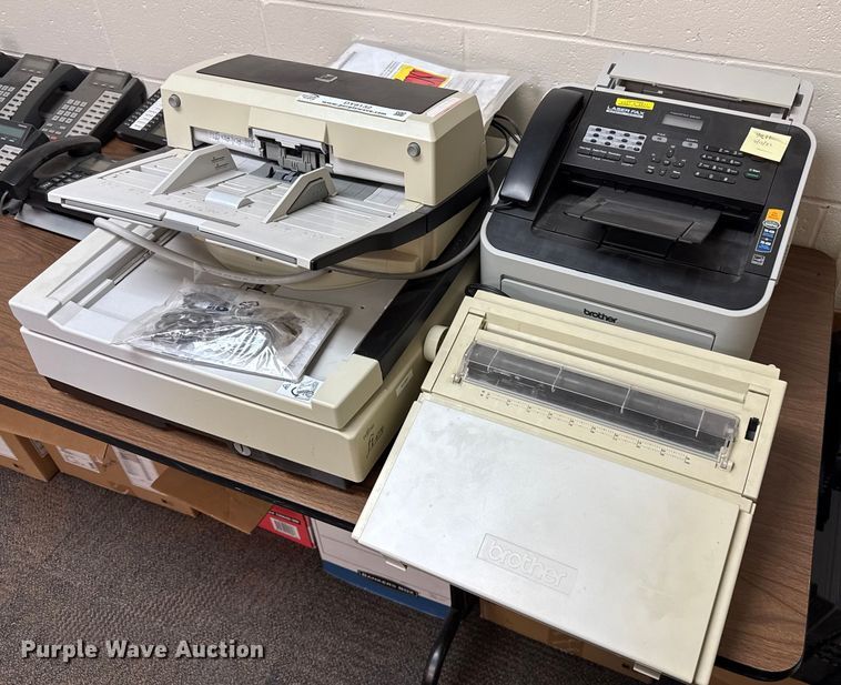 image for item DY8132 Electronics