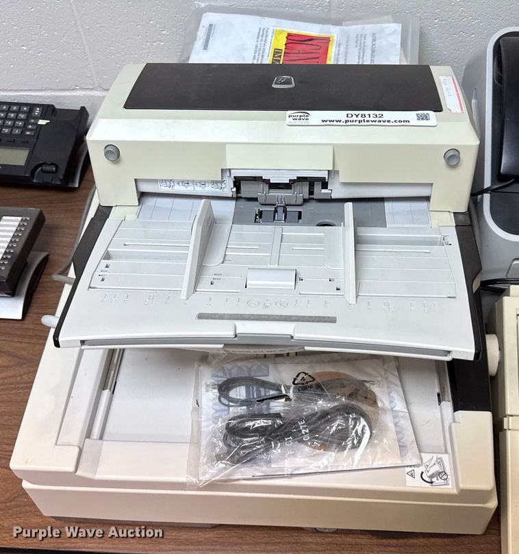 image for item DY8132 Electronics