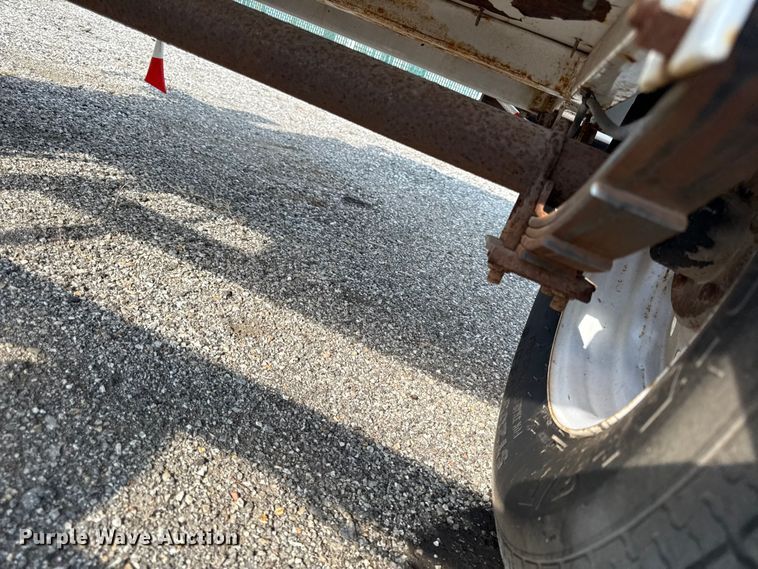 image for item DY8151 K & K Systems radar trailer