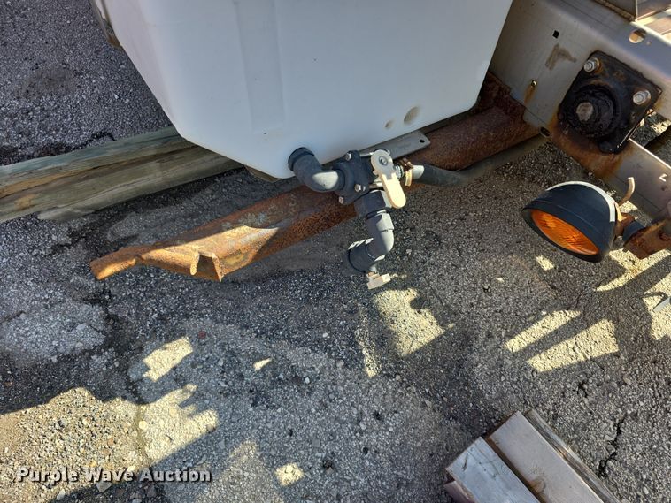 image for item DZ3865 2004 Henderson FSHX13XHX25280 V-Box Stainless steel Spreader spreader