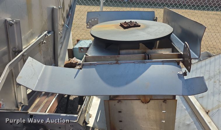 image for item DZ3865 2004 Henderson FSHX13XHX25280 V-Box Stainless steel Spreader spreader