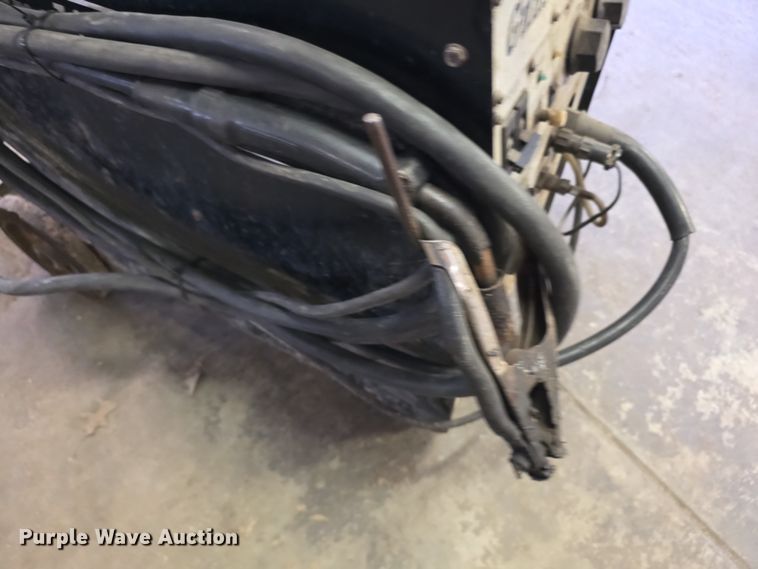 image for item DZ3867 1999 Panasonic Gunslinger 260ASI welder