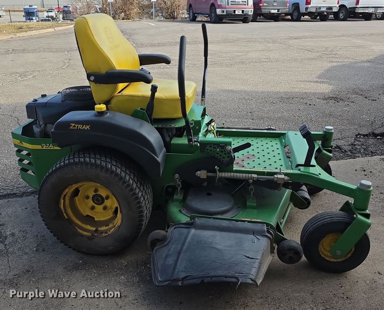 image for item DZ3868 2005 John Deere Z-Trak 717A ZTR lawn mower