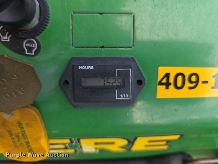 image for item DZ3868 2005 John Deere Z-Trak 717A ZTR lawn mower