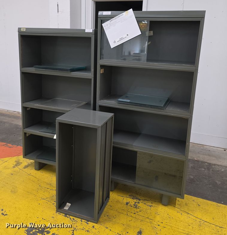 image for item DZ3871 (2) bookcases