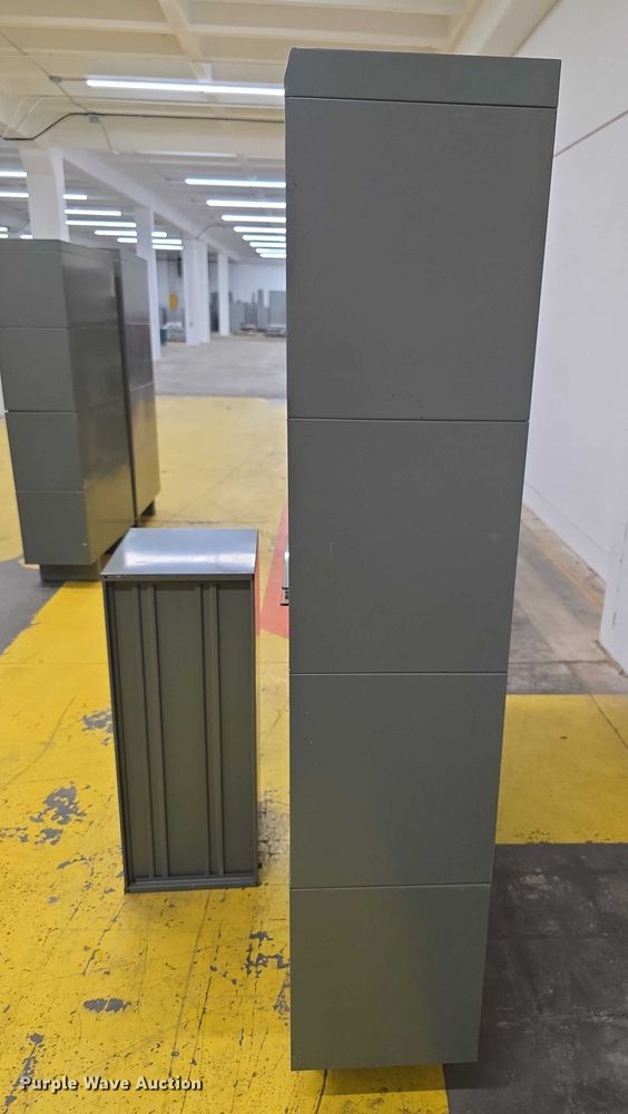 image for item DZ3871 (2) bookcases