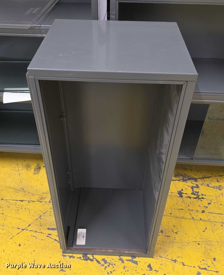 image for item DZ3871 (2) bookcases