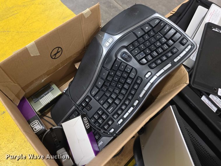 image for item DZ3876 Electronics