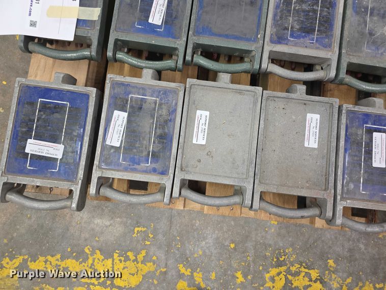 image for item DZ3881 Electronics