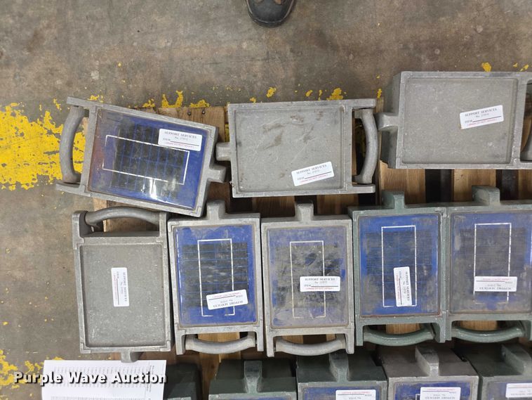 image for item DZ3881 Electronics