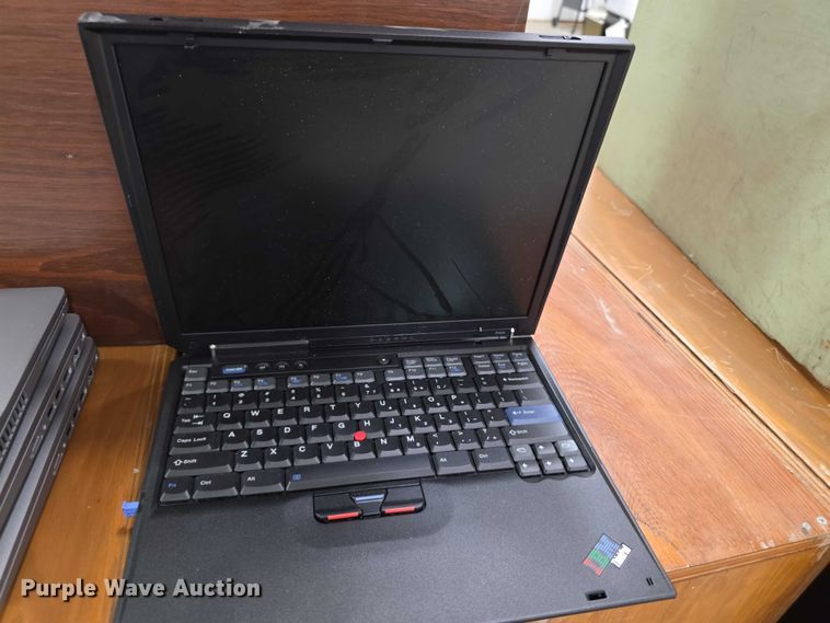 image for item DZ3882 Office equipment