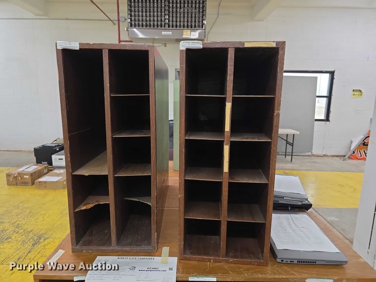 image for item DZ3882 Office equipment